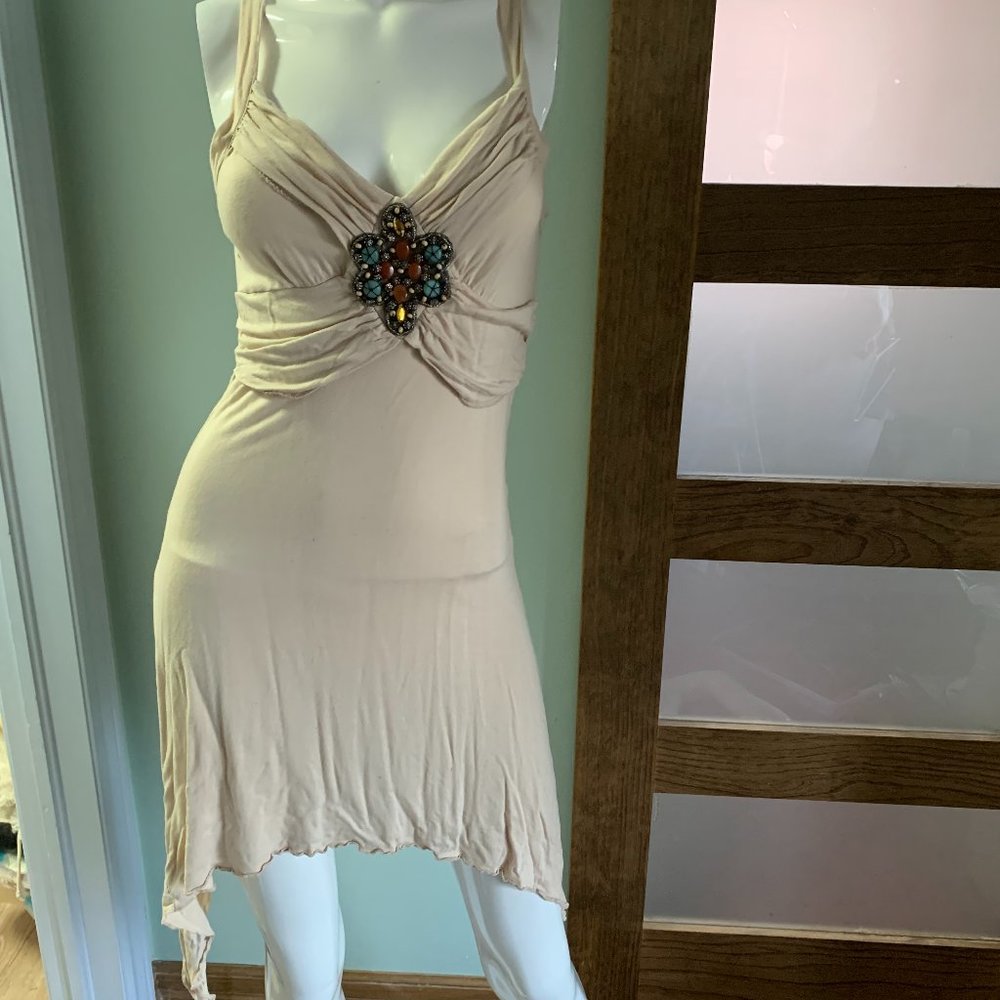Miss chievious size 4 ivory bone & turquoise bead